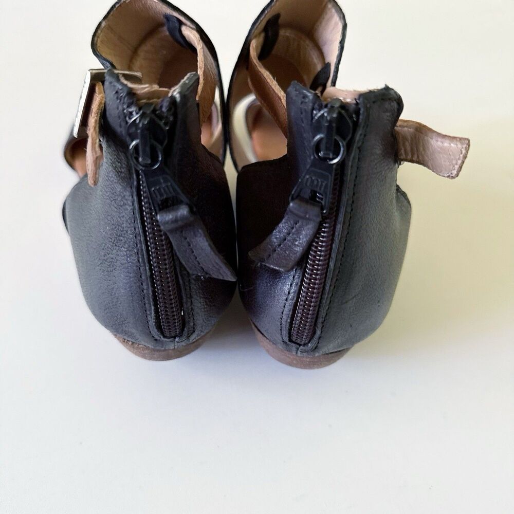 Women's Miz Mooz Leather Cutout Sandals Studded Zipper Black EU Size 38 US 7.5 8 - Picture 6 of 14
